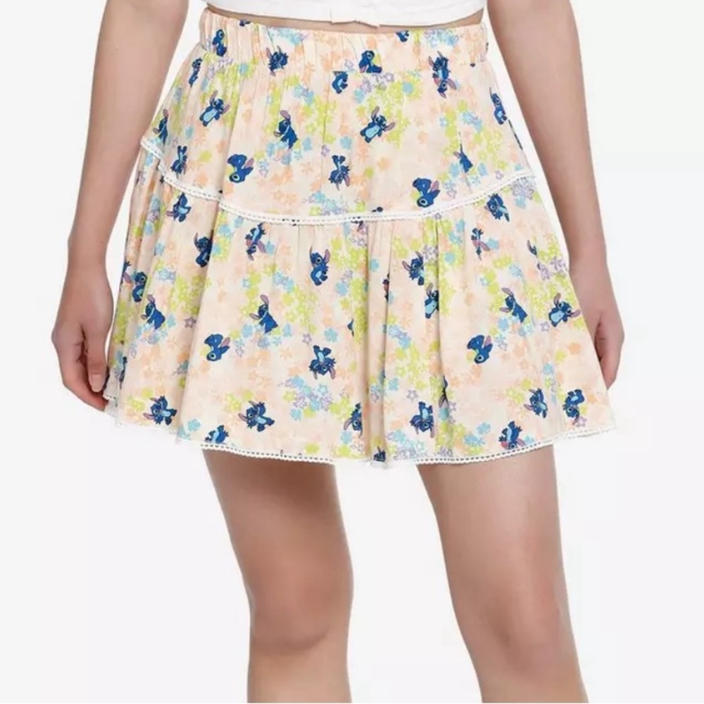 Disney Lilo & Stitch Floral Stitch all over print Skort